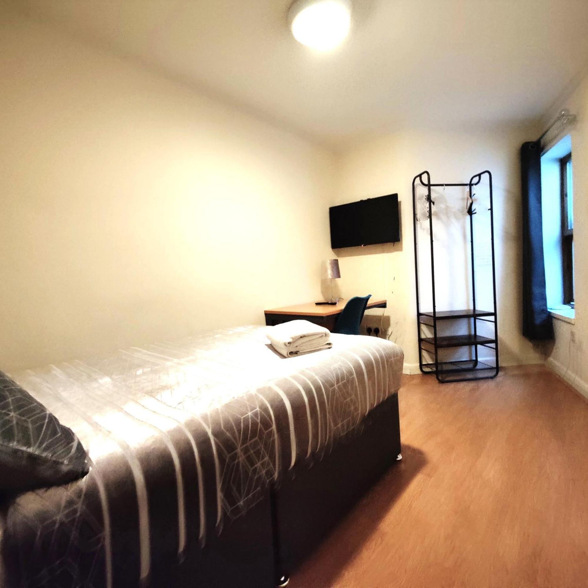 Liverpool City Centre Private Rooms Including Smart Tvs - With Shared Bathroom Exteriér fotografie