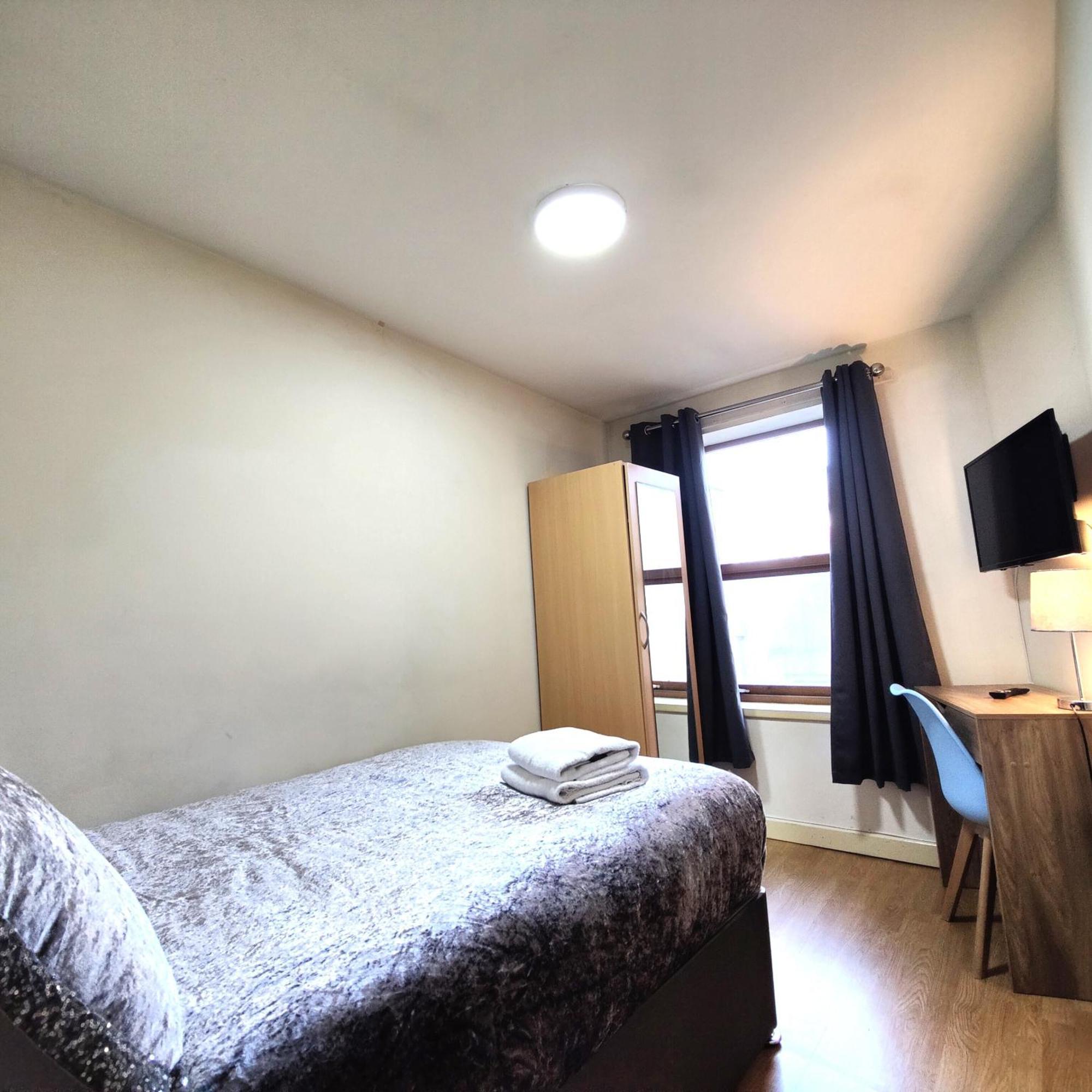 Liverpool City Centre Private Rooms Including Smart Tvs - With Shared Bathroom Exteriér fotografie
